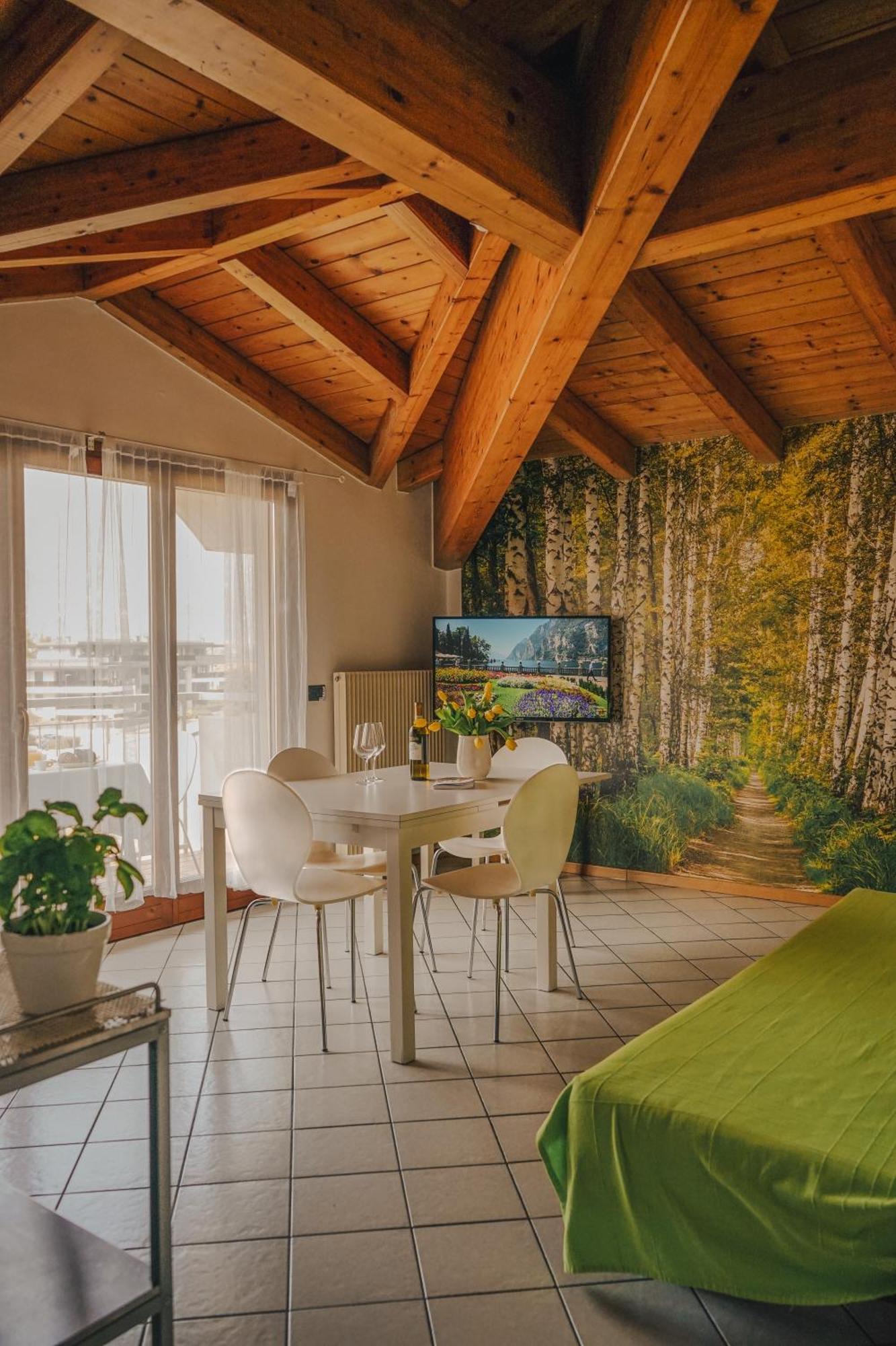 Appartamento Betulla - Peaceful & Happy Stay Рива-дель-Гарда Екстер'єр фото